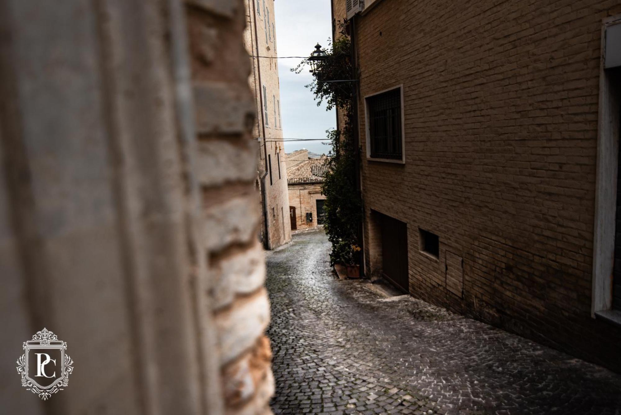 Palazzo Capparucci - Dimora Storica Hotel Fermo Exterior photo