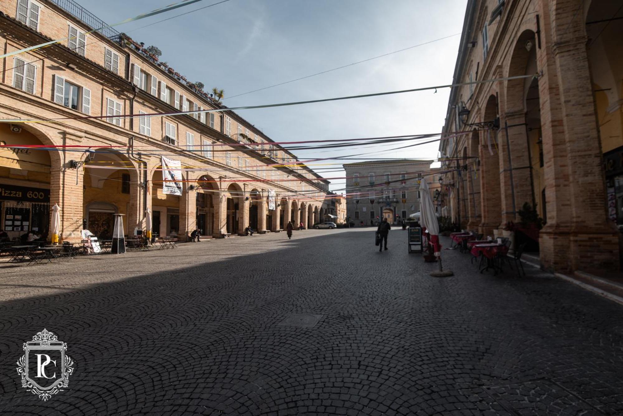 Palazzo Capparucci - Dimora Storica Hotel Fermo Exterior photo