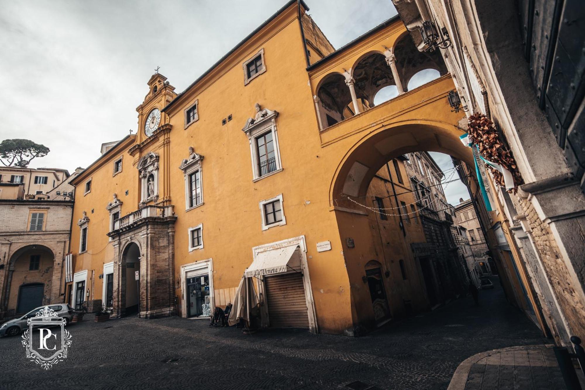 Palazzo Capparucci - Dimora Storica Hotel Fermo Exterior photo